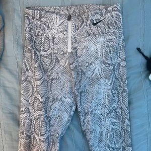 Nike snakeskin leggings